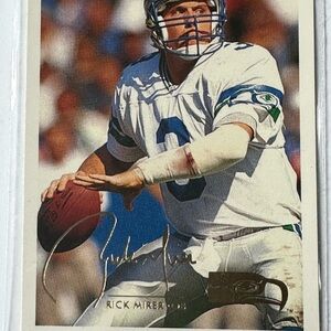 Rick Mirer, QB. Seattle Seahawks Vintage Football Card -1994 Fleer No. 439